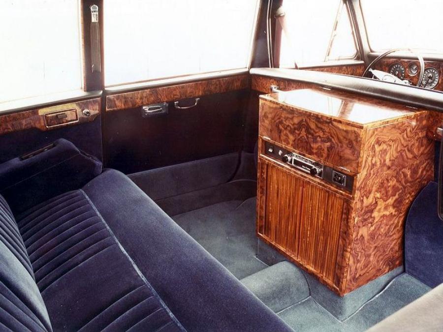  Daimler DS420 Mk II 1972 года  (фото 8 из 9)